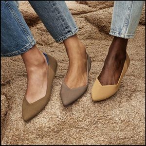 NWT Rothy’s The Point in Camel Size 9